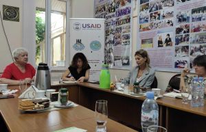 Discussing the needs of Ukrainians