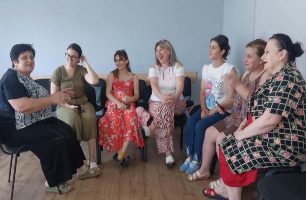 თვითდახმარების ჯგუფი - სენაკში