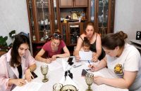 თვითდახმარების ჯგუფის შეხვედრაზე